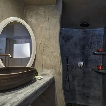 Blue Ion - Two Separate Cave Villas Villa