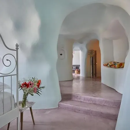 Villa Blue Ion - Two Separate Cave Villas Imerovigli (Santorini)