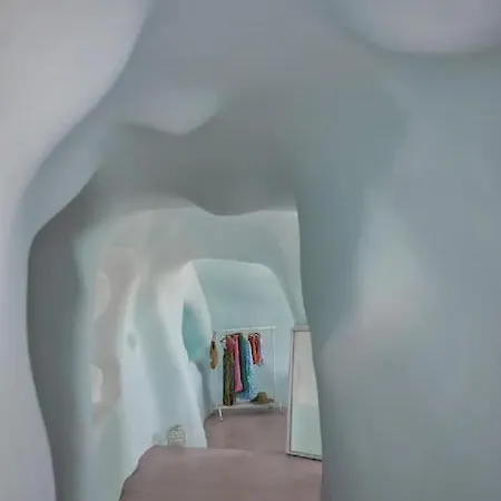 Blue Ion - Two Separate Cave Villas Villa