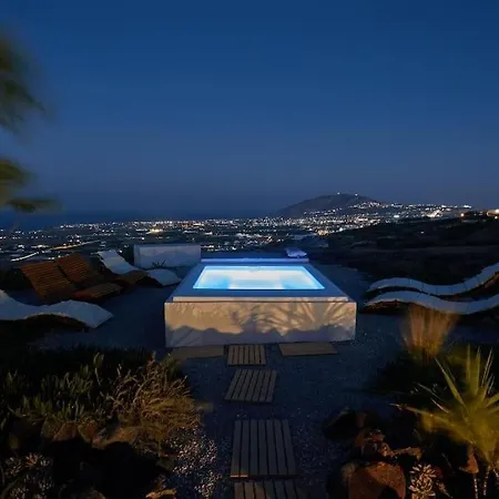 Villa Blue Ion - Two Separate Cave Villas